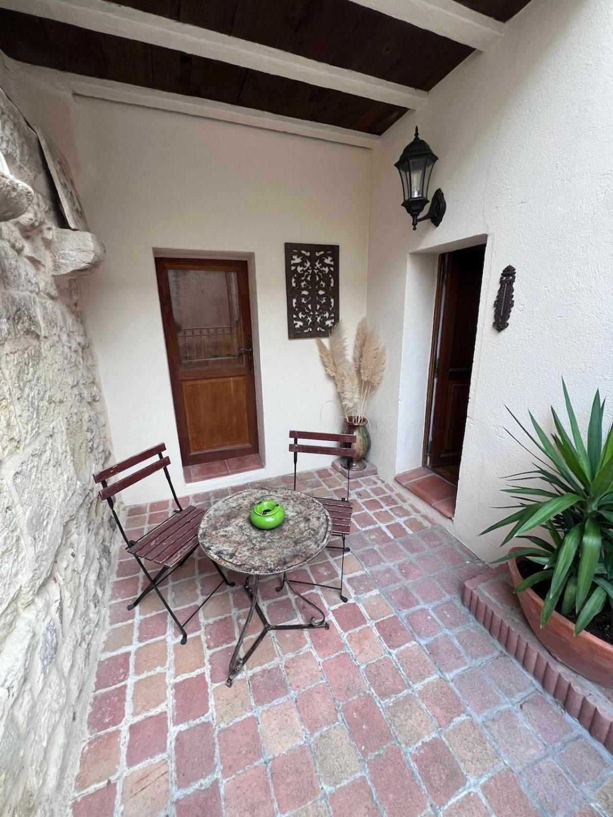 Des Sablons Apartment Aigues-Mortes